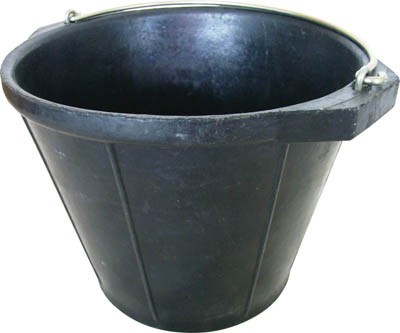 Rubber bucket