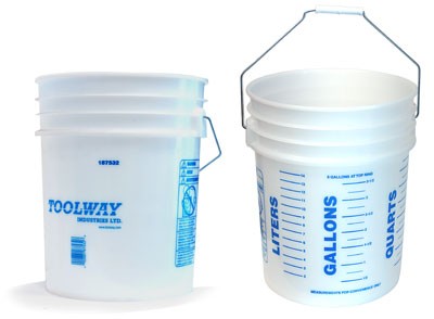 5 Gal Plastic Bucket